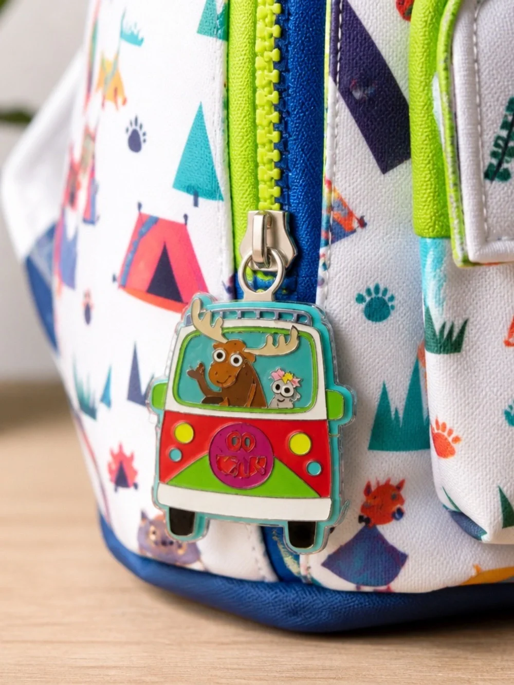 Floss & Rock Toddler Adventure Design with Adjustable Straps & Chest Buckle NWT